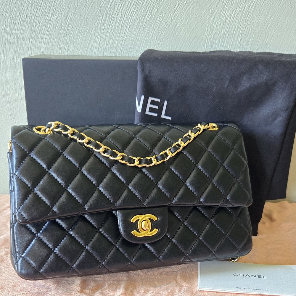 Chanel Like Black Quilted Leather Bag